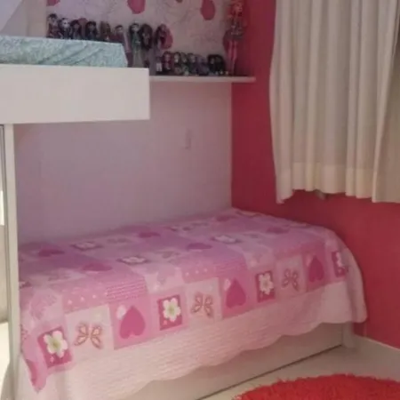 Apt térreo com quintal Praia de Enseada Lazer total-3